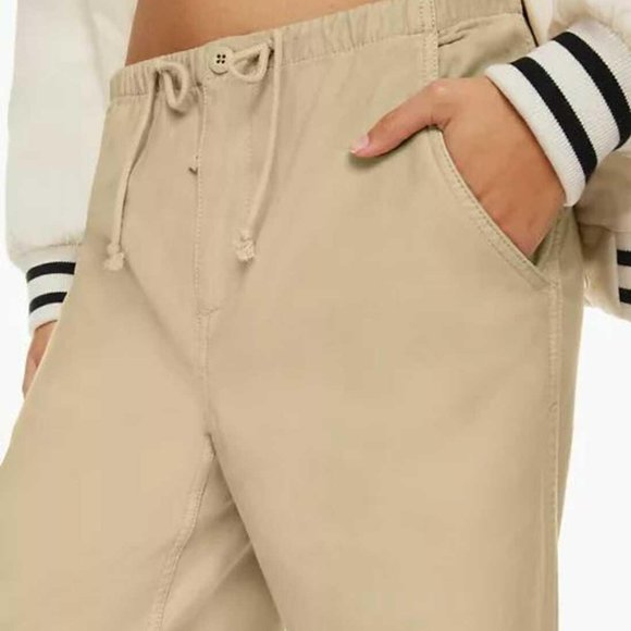 NWT! Aritzia TNA Cache Cargo Pants Size XS - Picture 4 of 11